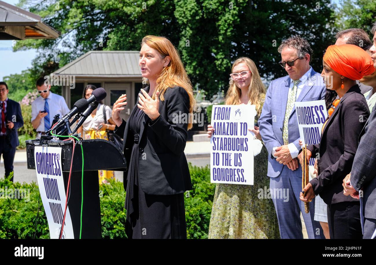 Democrat congressional members speak on behalf of The Congressional Workers Union outside of The United States Capitol building Stock Photo