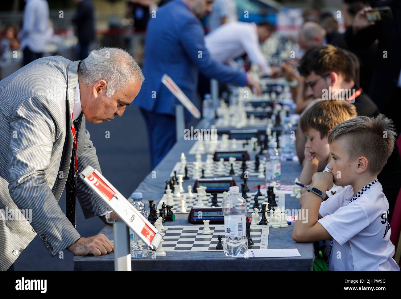 World chess champion garry kasparov hi-res stock photography and