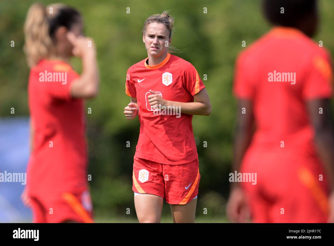STOCKPORT - UK, 20/07/2022, Vivianne Miedema of Holland women during a training session of the Netherlands Women's National Team on July 20, 2022 at Stockport County FC in Stockport prior to the UEFA Women's EURO England 2022 game against France. ANP GERRIT VAN COLOGNE Stock Photo