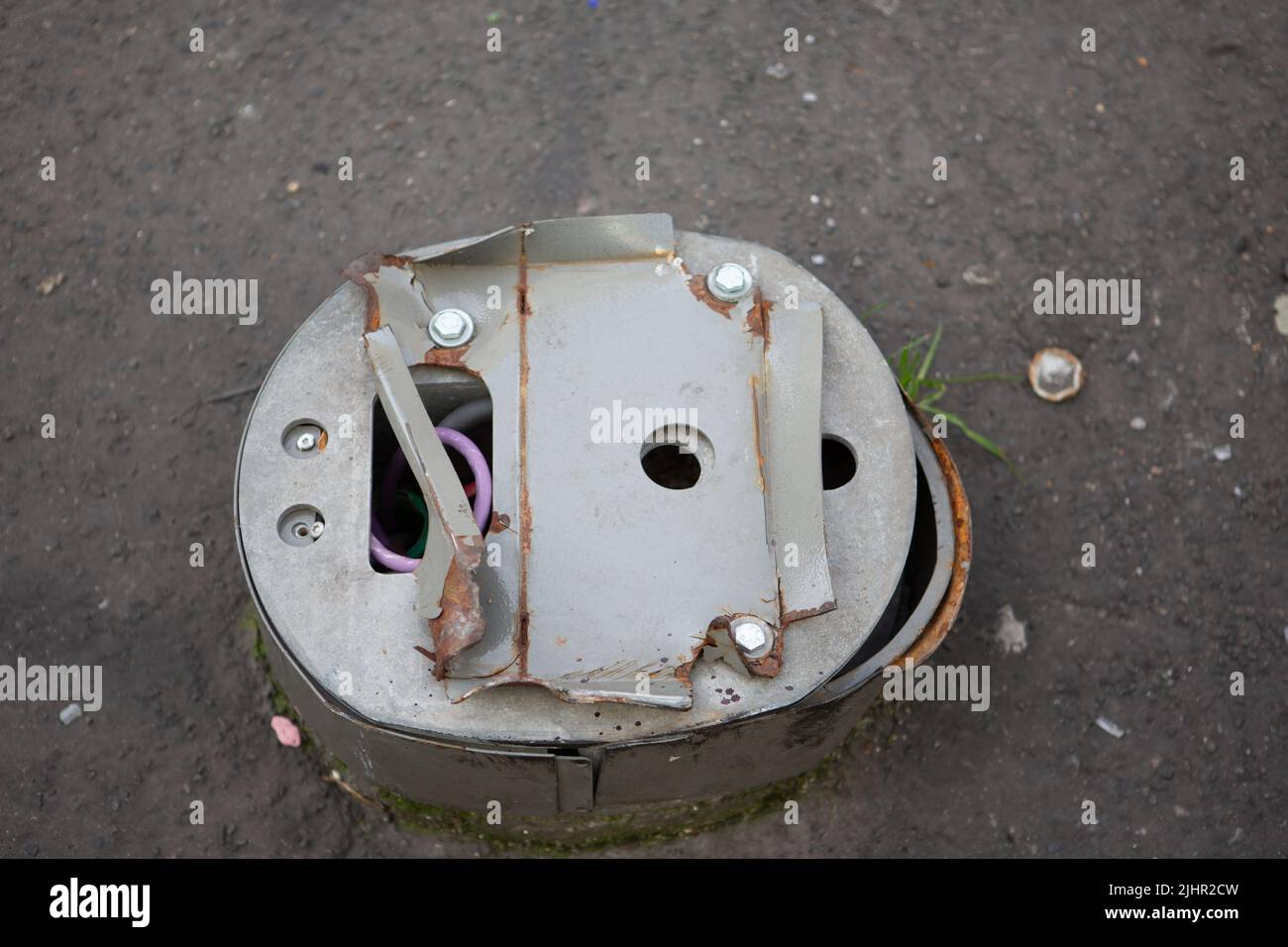 France, Ile de France region, Paris 11th arrondissement, Rue du Commandant Lamy, disused Autolib post (former electric cars sharing system), Stock Photo