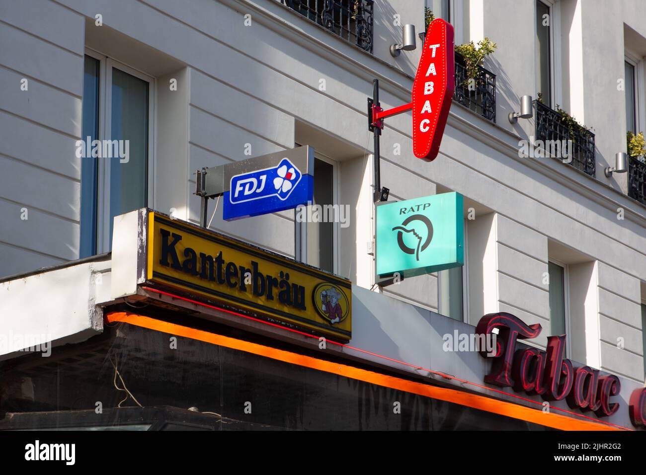 France, Ile de France region, Paris 5th arrondissement, Boulevard de l'Hôpital, bar and tobacconist's, Stock Photo