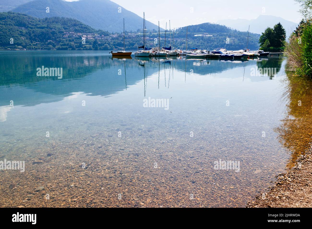 Lago di Caldonazzo is a lake in Trentino it is located in the valley communities of Alta Valsugana e Bersntol. The Valsugana or Sugana Valley. San Cri Stock Photo