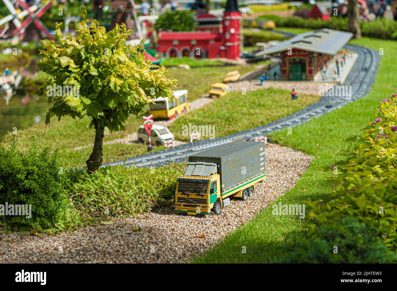 Legoland trailer shop