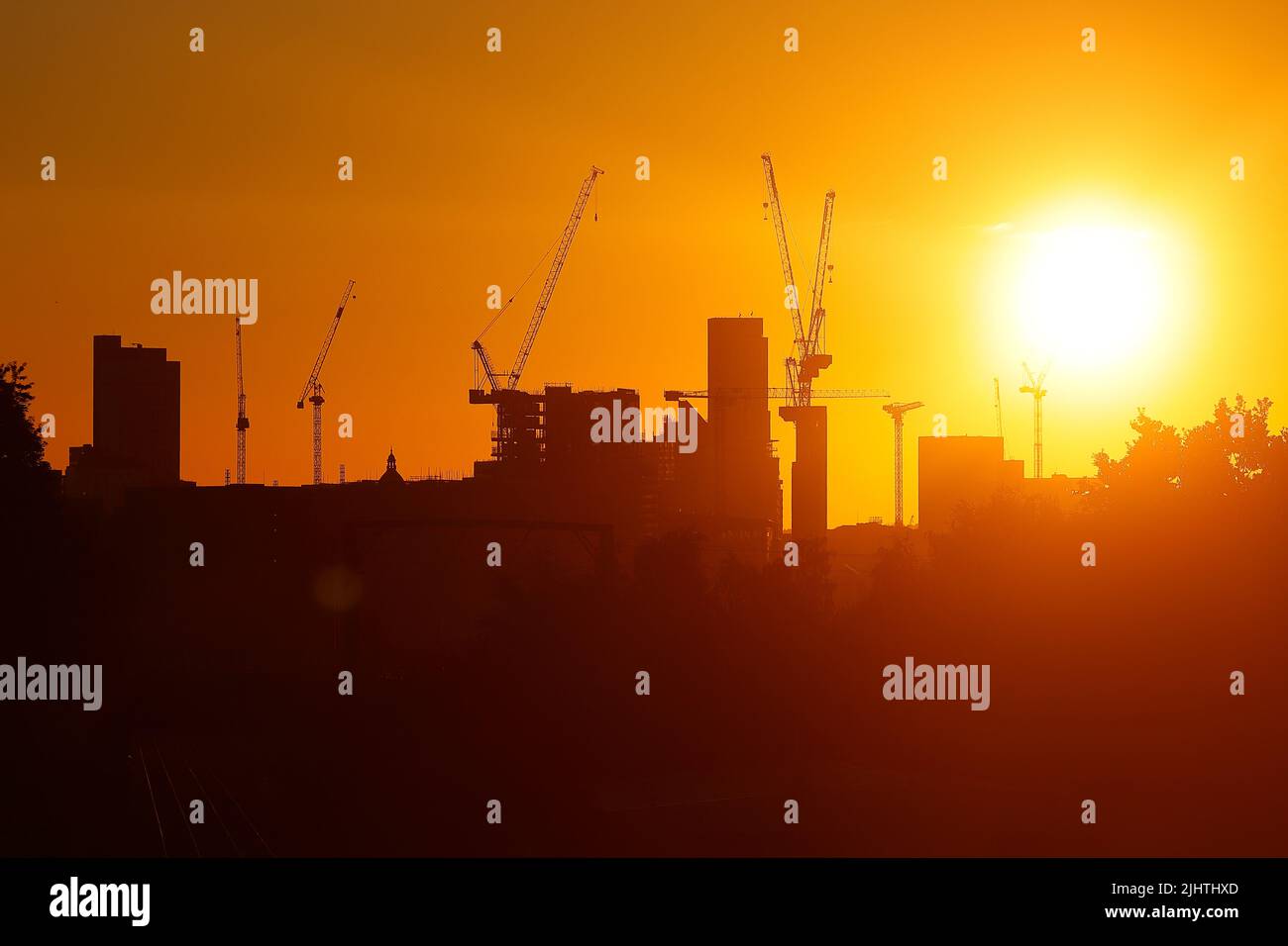 Leeds tower crane silhouette hires stock photography and images Alamy