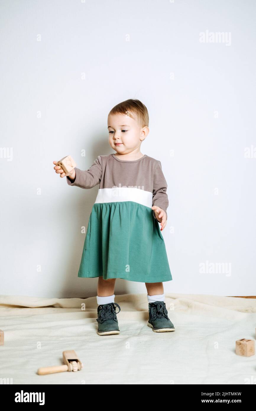 Unisex colors for baby clothes 2025