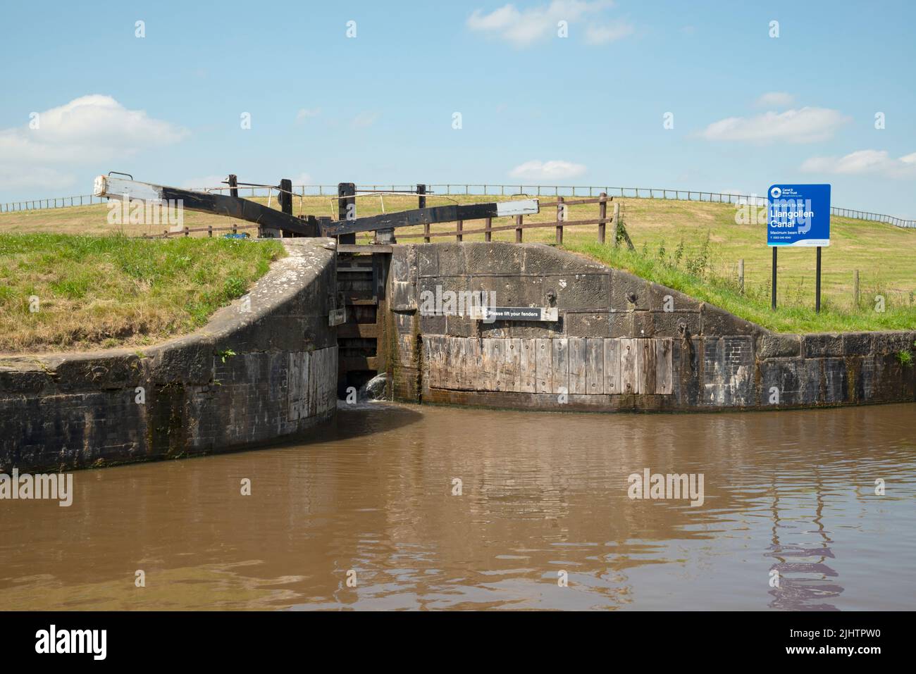 Junction between the Shropshire Union canal and the Llangollen canal at Hurleston locks. Stock Photo