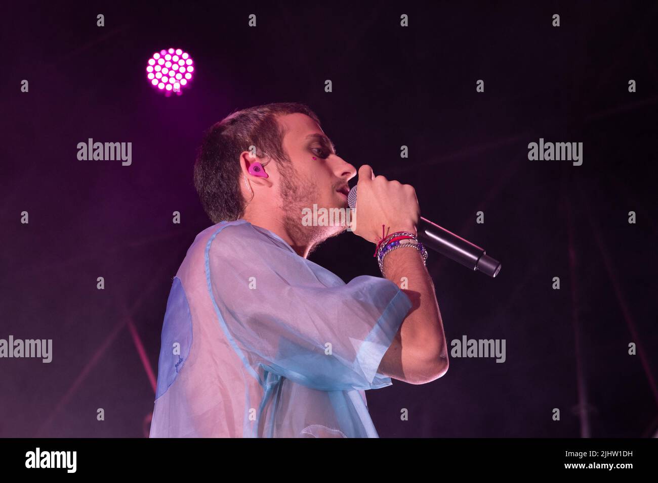 Piazzale Alpini, Bergamo, Italy, July 20, 2022, Sangiovanni on stage in