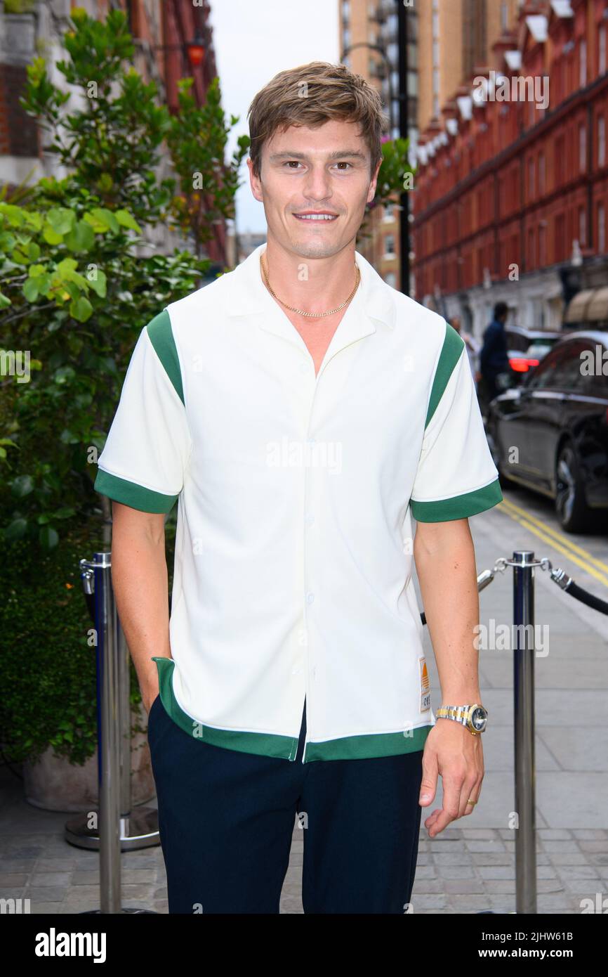London, UK. 20 July 2022. Oliver Cheshire attending the British Vogue and self-portrait Summer Party, at the Chiltern Firehouse in London. Picture date: Wednesday July 20, 2022. Photo credit should read: Matt Crossick/Empics/Alamy Live News Stock Photo
