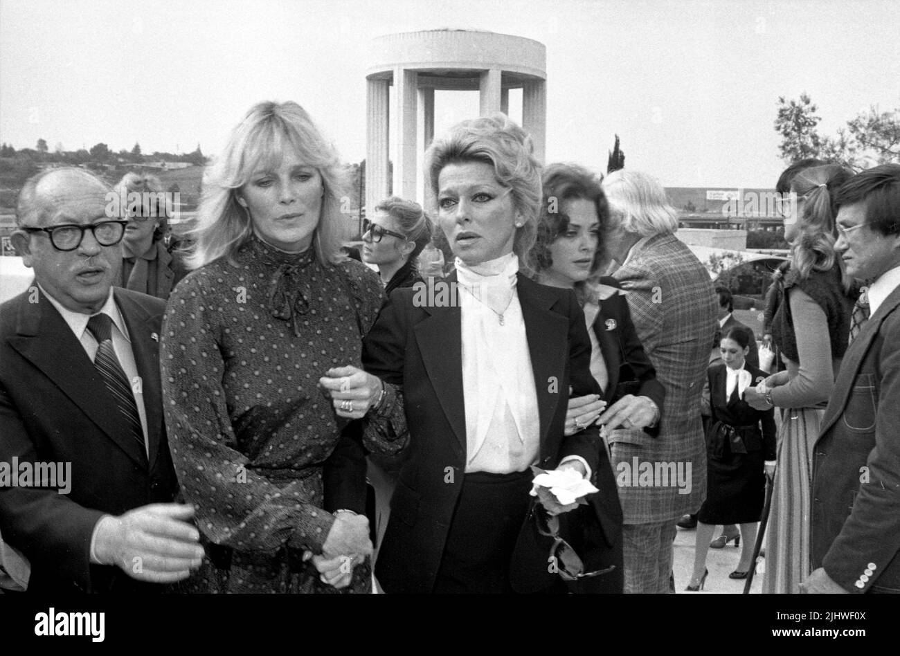 David janssen funeral hires stock photography and images Alamy