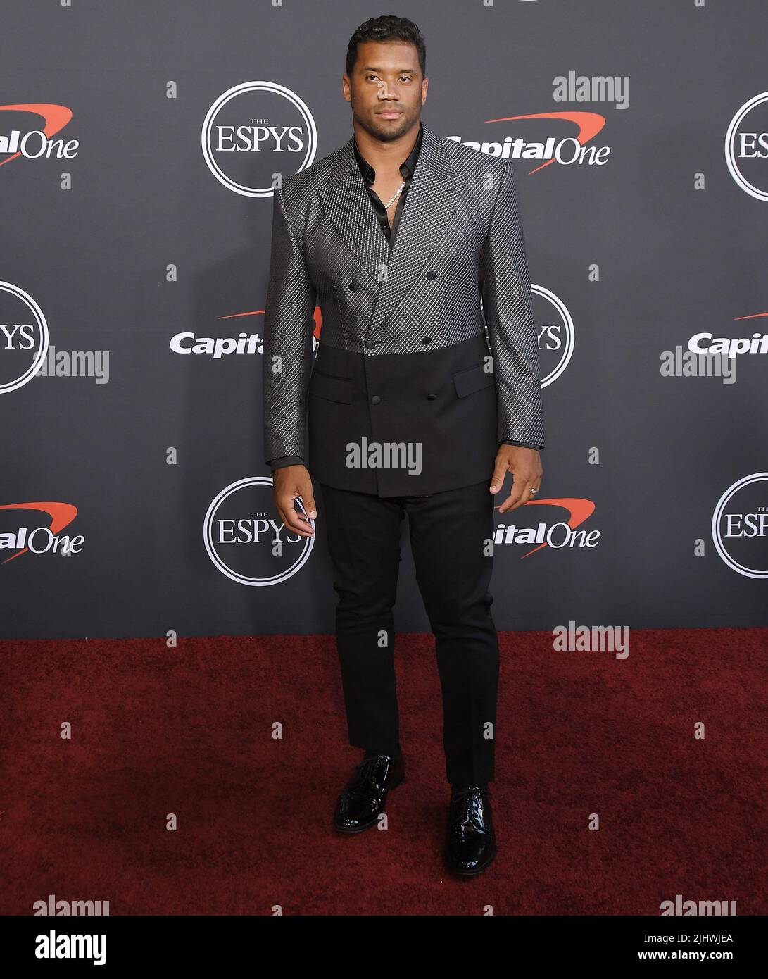 Ciara and Russell Wilson Level Up For 2022 ESPYS Red Carpet