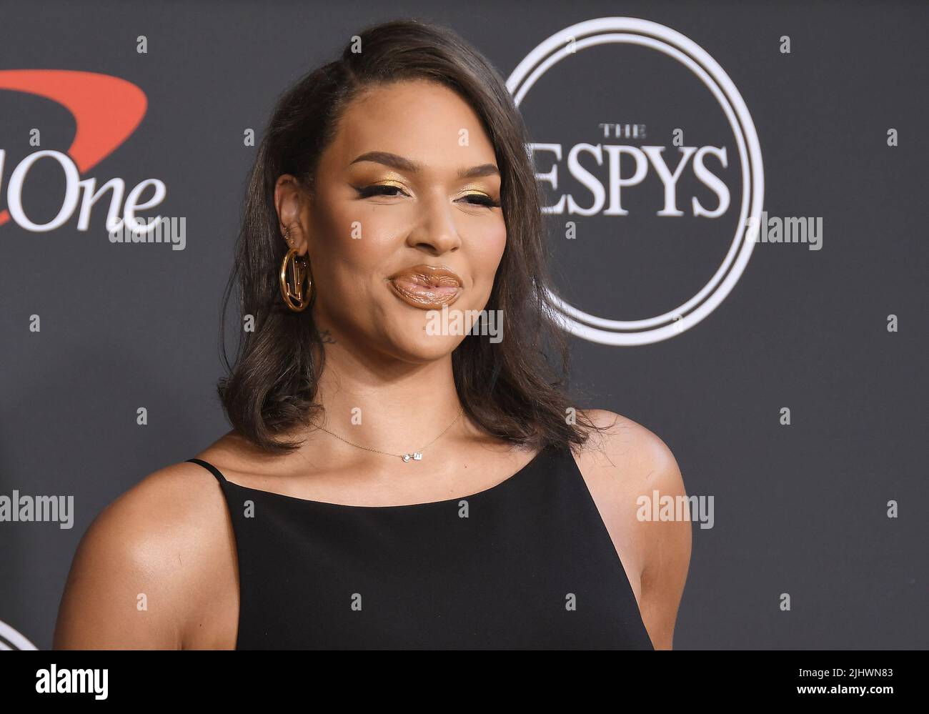 Los Angeles, USA. 20th July, 2022. Liz Cambage arrives at the 2022