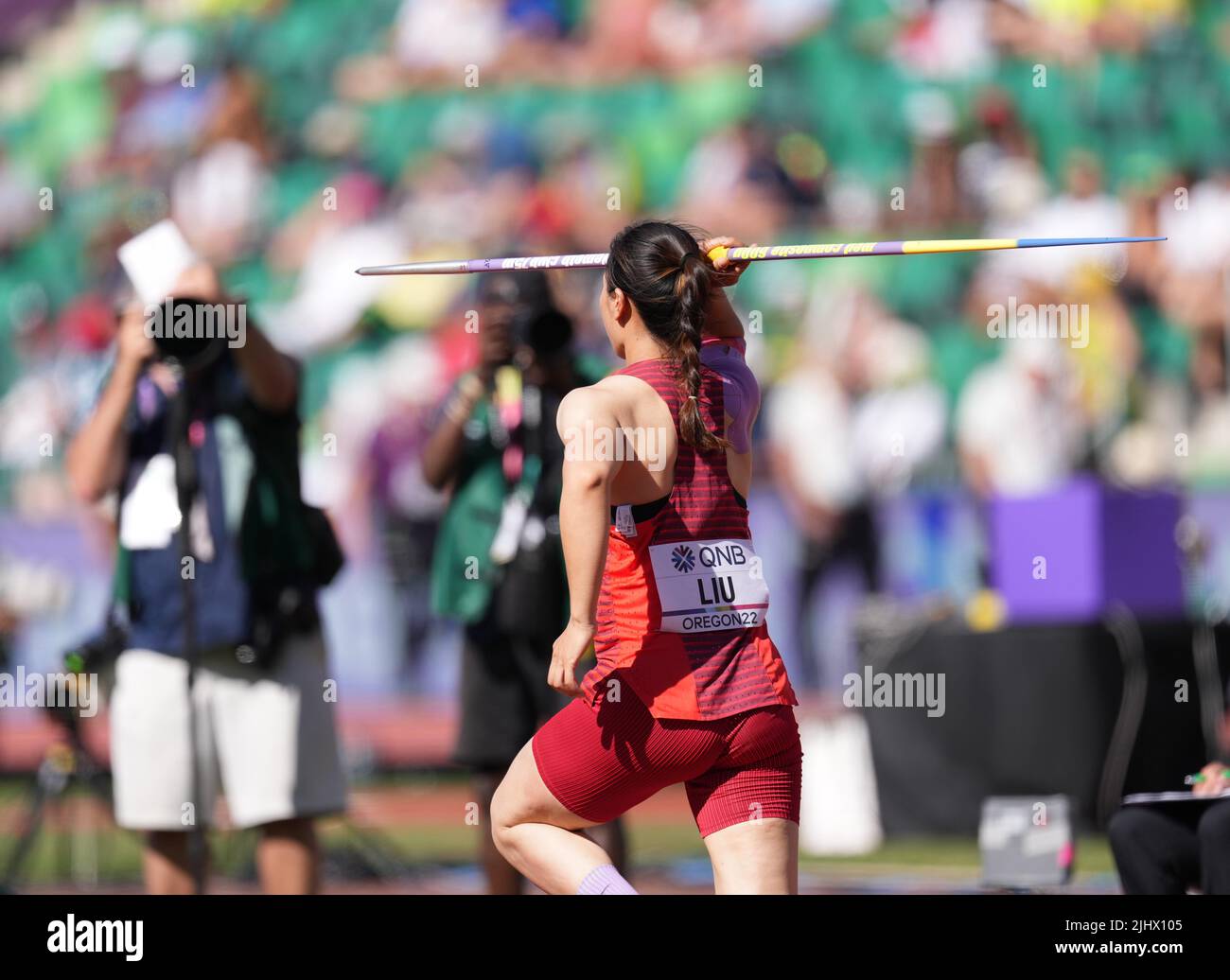Eugene, USA. 20th July, 2022. China's Liu Shiying competes during her first attempt of the women's javelin throw qualification at the World Athletics Championships Oregon22 in Eugene, Oregon, the United States, July 20, 2022. Credit: Wu Xiaoling/Xinhua/Alamy Live News Stock Photo