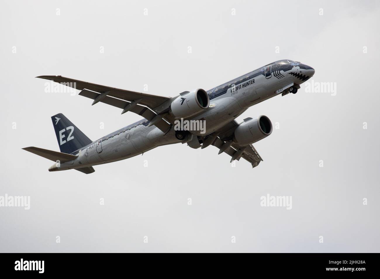 Embraer aircraft hi-res stock photography and images - Page 2 - Alamy