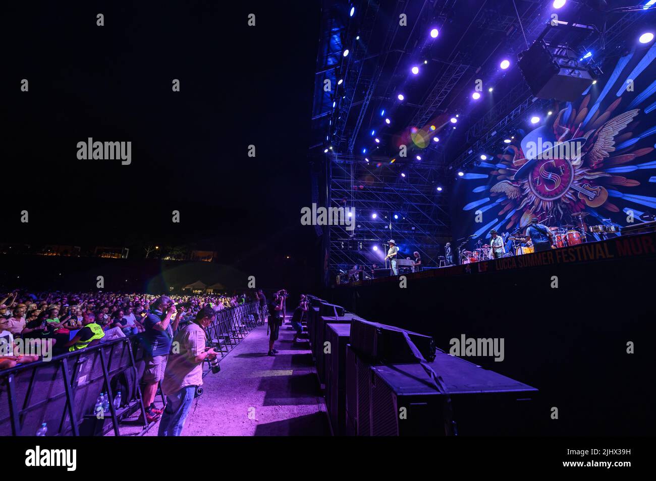 LUCCA, Italy. 20th July, 2022. Zucchero performs in concert in front of thousands of people on the historic city walls of lucca during the lucca summer festival. Credit: Stefano Dalle Luche/Alamy Live News Stock Photo