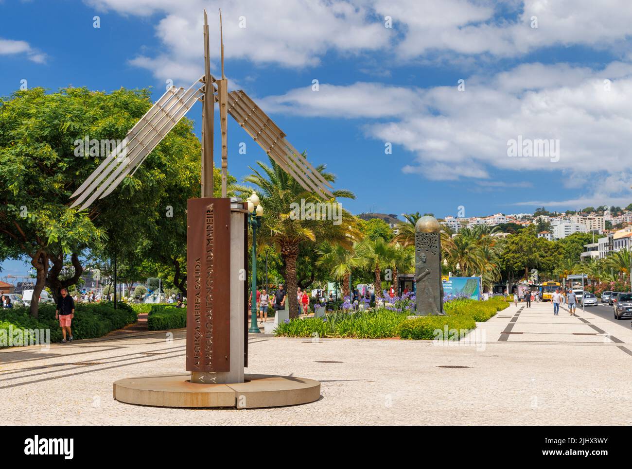 Monumento Alusivo AO 580 Aniversario DA Forca Aereat on Avenida do Mar, Funchal, Madeira, Portugal Stock Photo