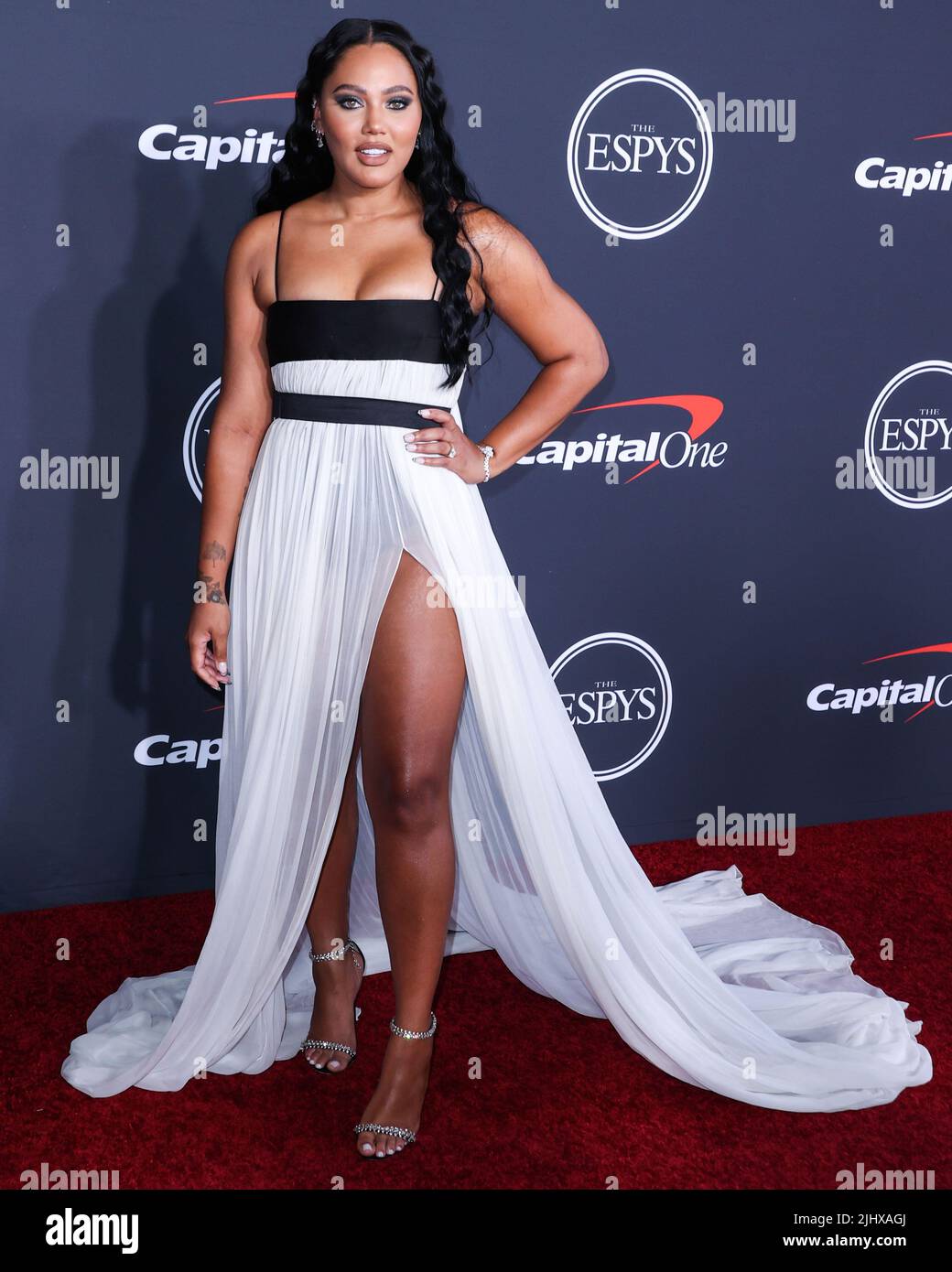 Hollywood United States. 20th July 2022. HOLLYWOOD LOS ANGELES CALIFORNIA USA JULY 20 Canadian American actress Ayesha Curry wearing a Monot dress and Jimmy Choo shoes arrives at the 2022 ESPY Awards