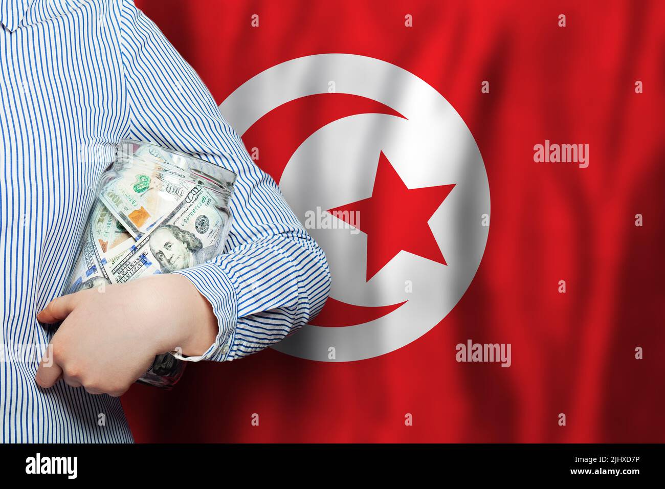currency-exchange-banking-and-business-in-tunisia-us-dollars-cash-in
