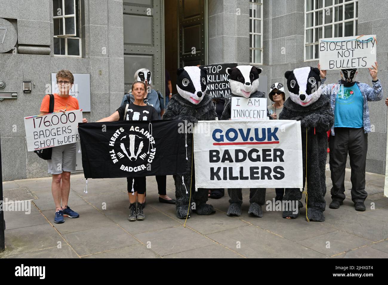 DEFRA, London, UK. 21st July, 2022. Animal rights protestors against the ongoing horror of the cruel, pointless #badger culls equal legal slaughter badgers 176,000 badgers shot annually by DEFRA. Credit: See Li/Picture Capital/Alamy Live News Stock Photo
