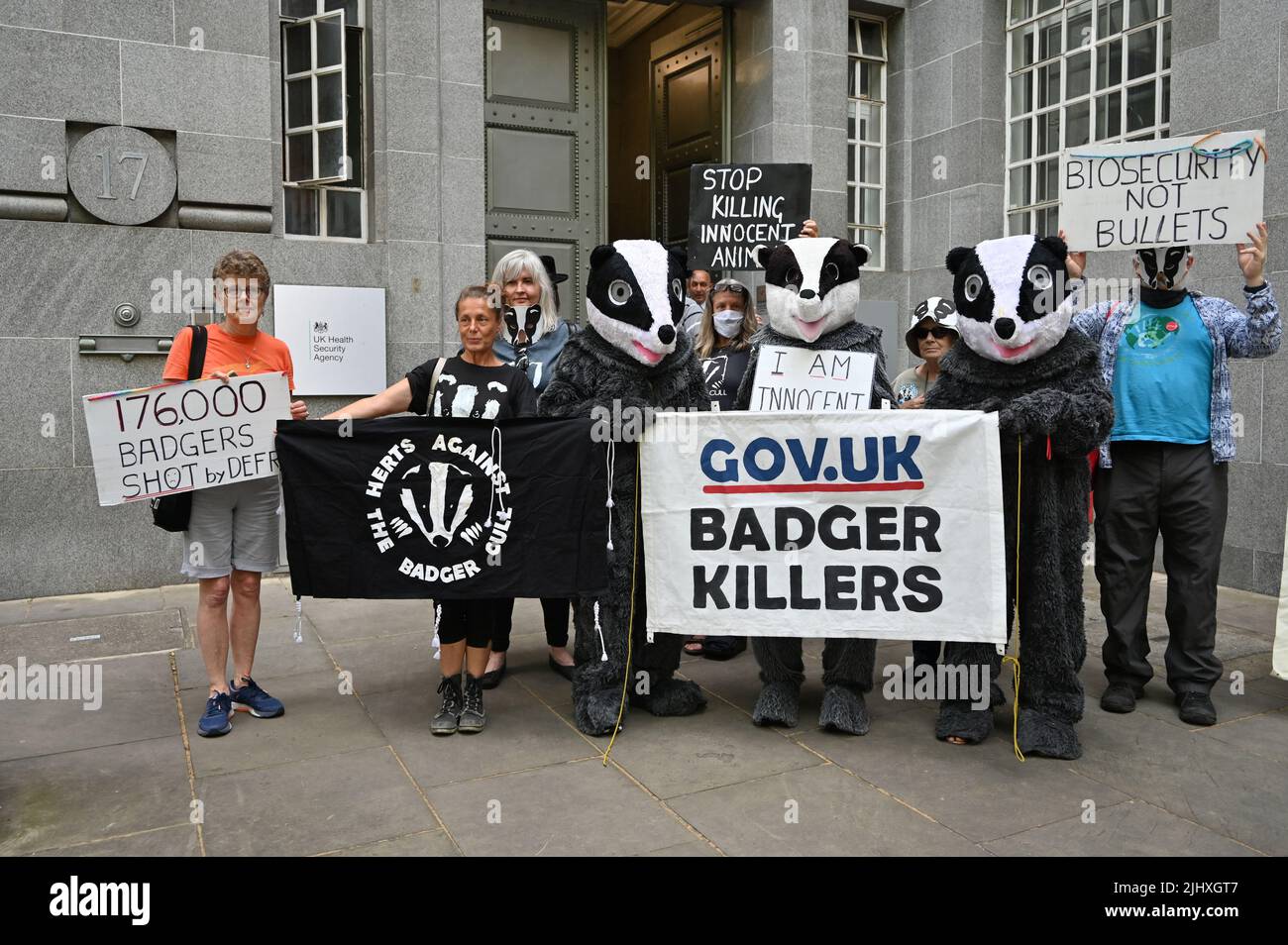 DEFRA, London, UK. 21st July, 2022. Animal rights protestors against the ongoing horror of the cruel, pointless #badger culls equal legal slaughter badgers 176,000 badgers shot annually by DEFRA. Credit: See Li/Picture Capital/Alamy Live News Stock Photo