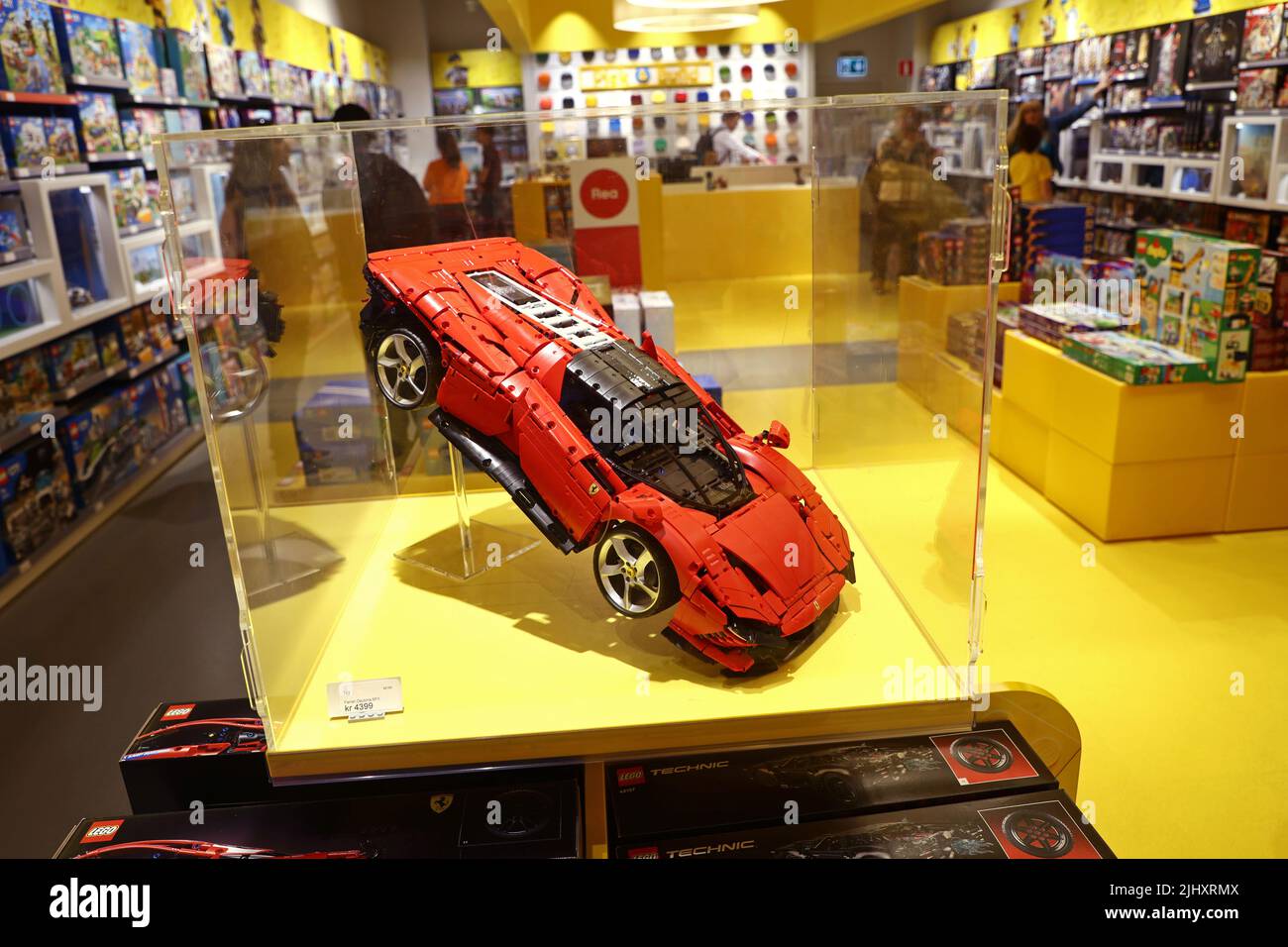 Ferrari lego hi-res stock photography and images - Alamy
