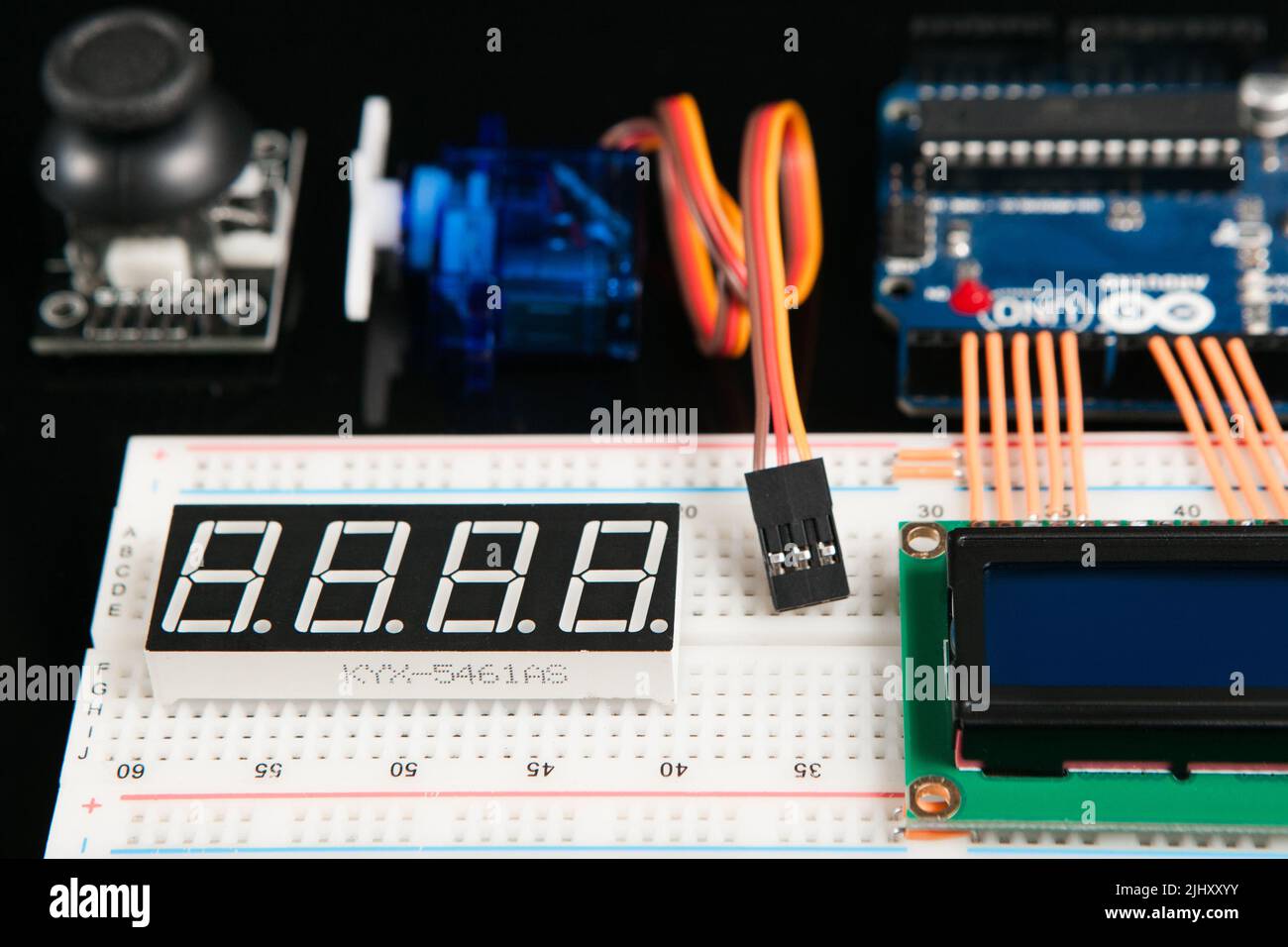 Arduino UNO board with electronic components Stock Photo - Alamy