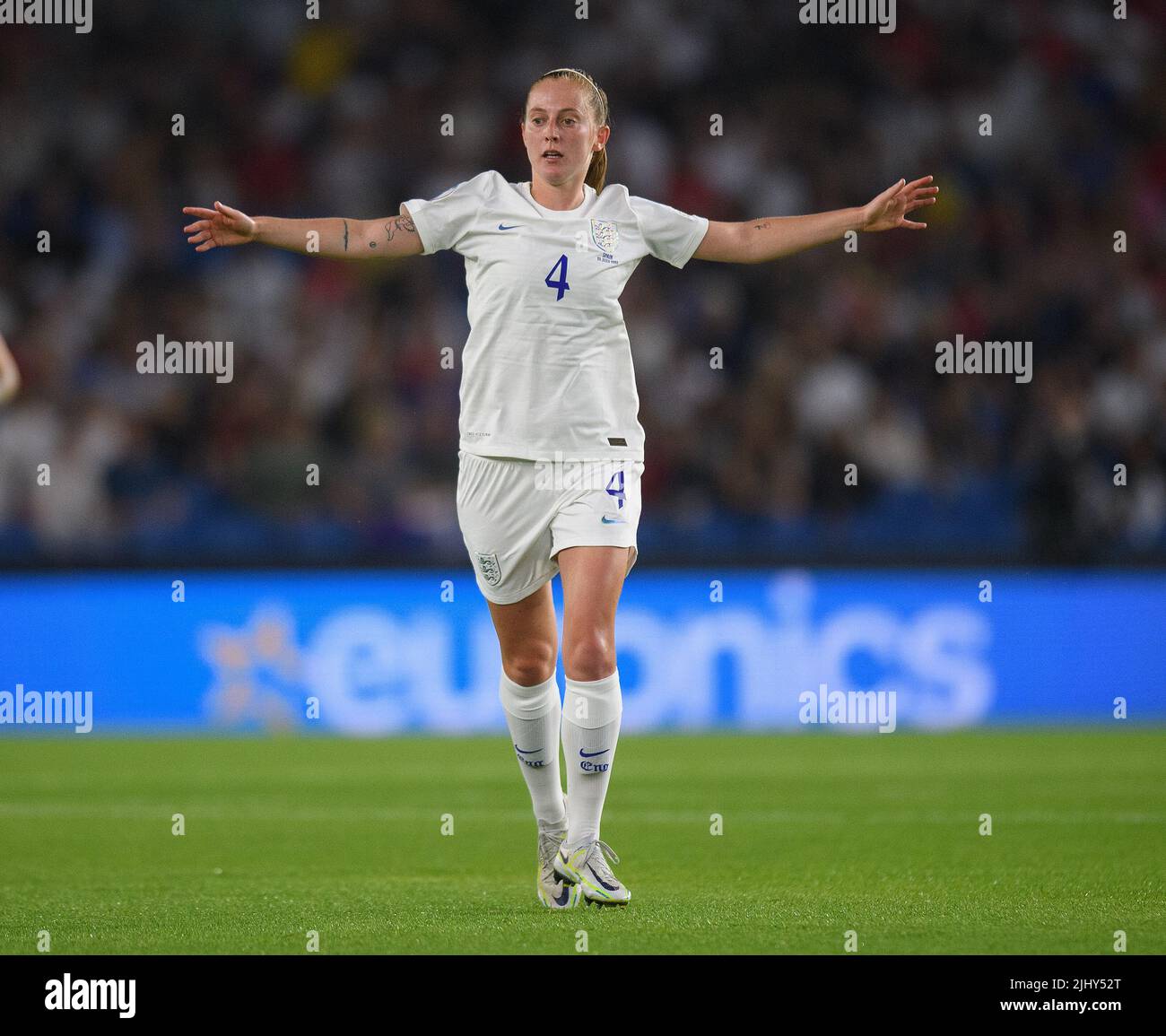 20 Jul 2022 - England v Spain - UEFA Women's Euro 2022 - Quarter Final - Brighton & Hove Community Stadium  England's Keira Walsh during the match against Spain.  Picture Credit : © Mark Pain / Alamy Live News Stock Photo