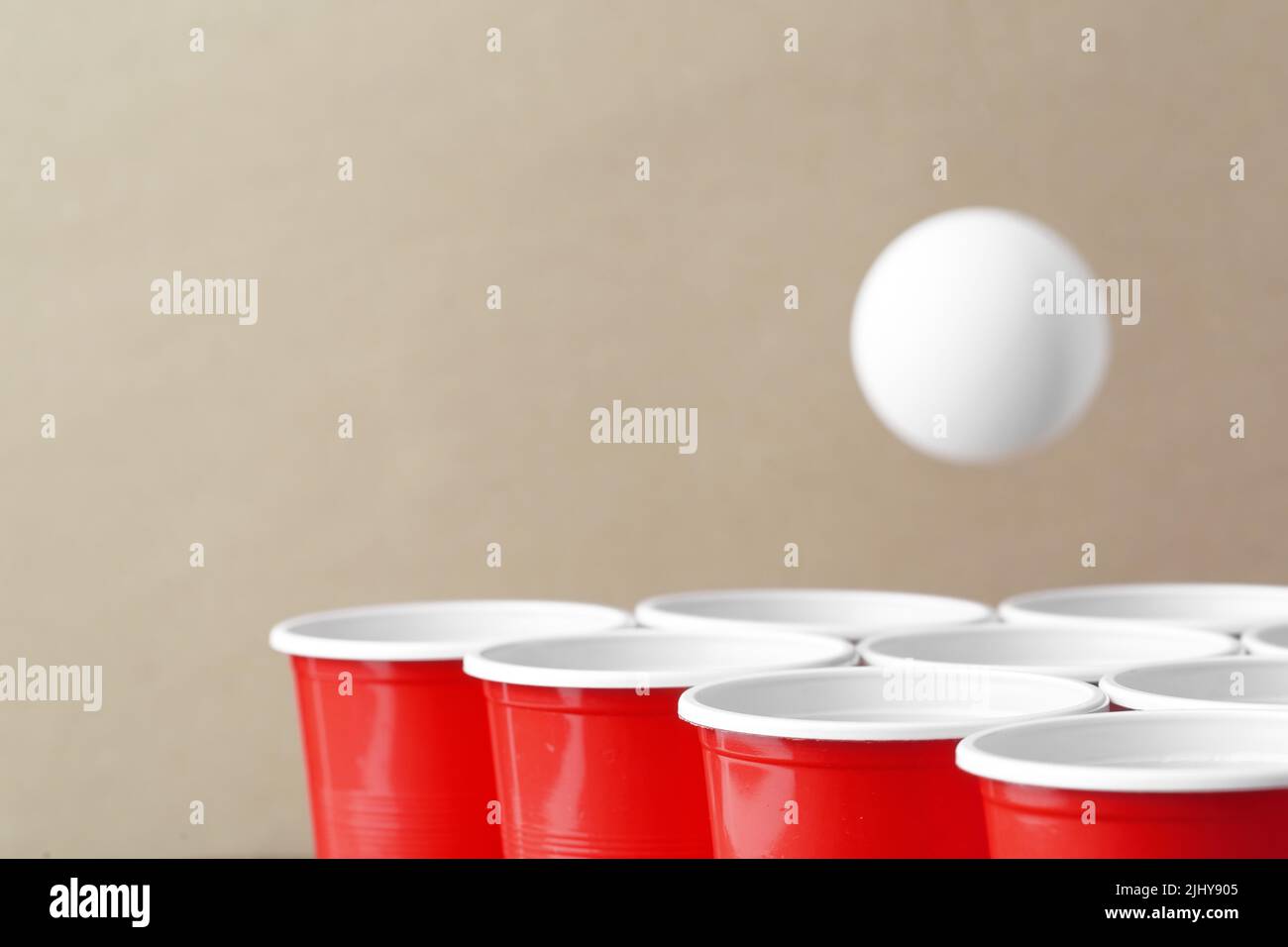 College party sport beer pong Stock Photo Alamy