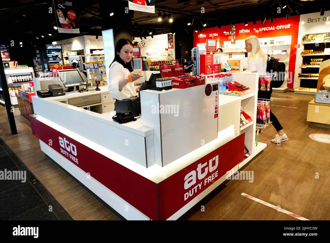 A view of a duty free shop in Riga International Airport, Latvia July 21, 2022. REUTERS/Ints Kalnins Stock Photo
