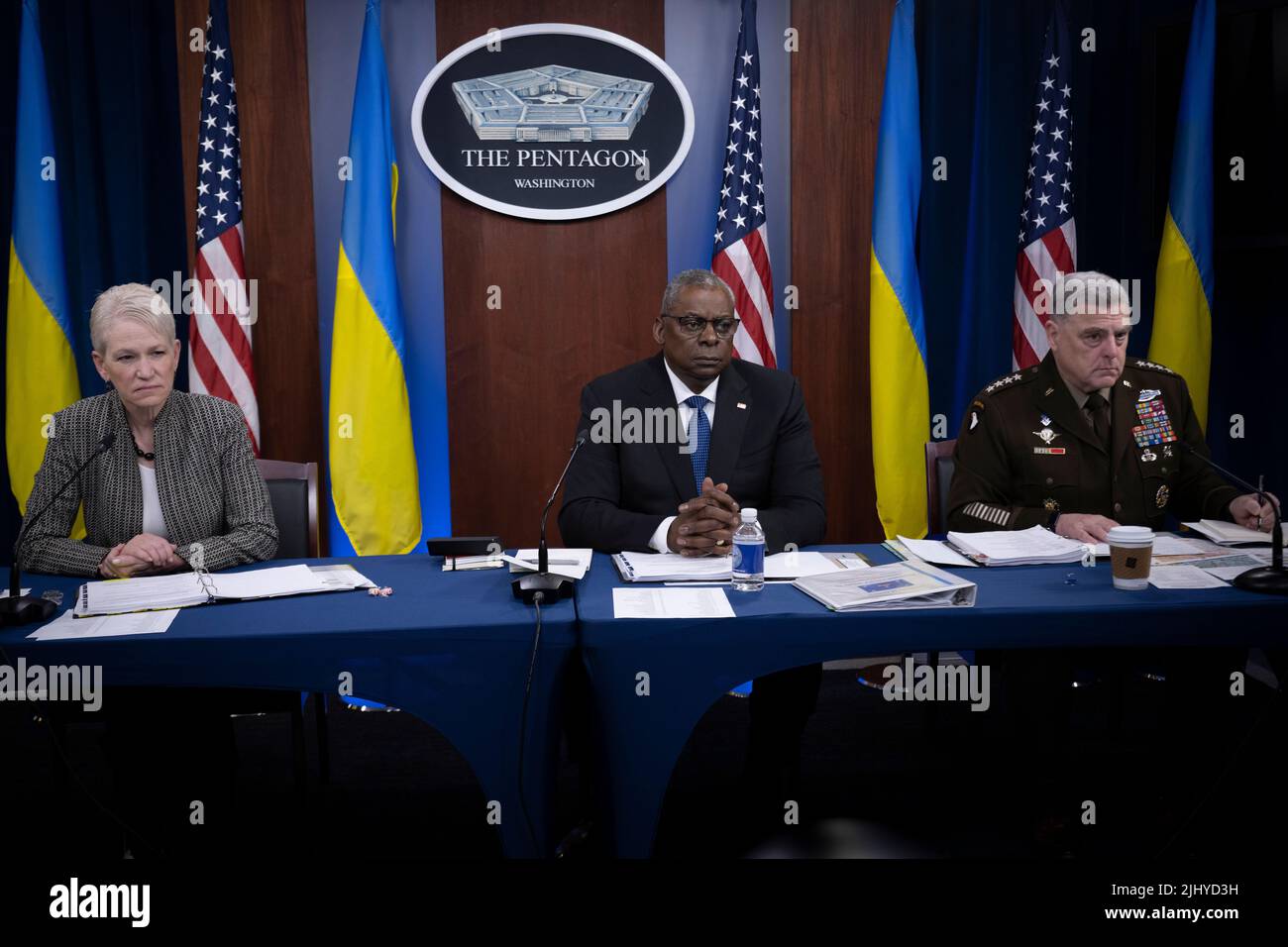 Arlington, United States Of America. 20th July, 2022. Arlington, United States of America. 20 July, 2022. U.S. Secretary of Defense Lloyd Austin, center, alongside Chairman of the Joint Chiefs of Staff, Gen. Mark A. Milley, right, and Celeste Wallander, Assistant Secretary of Defense for International Security Affairs, left, during a virtual meeting of the Ukraine Defense Contact Group from the Pentagon, July 20, 2022 in Arlington, Virginia. Credit: Chad J. McNeeley/DOD/Alamy Live News Stock Photo