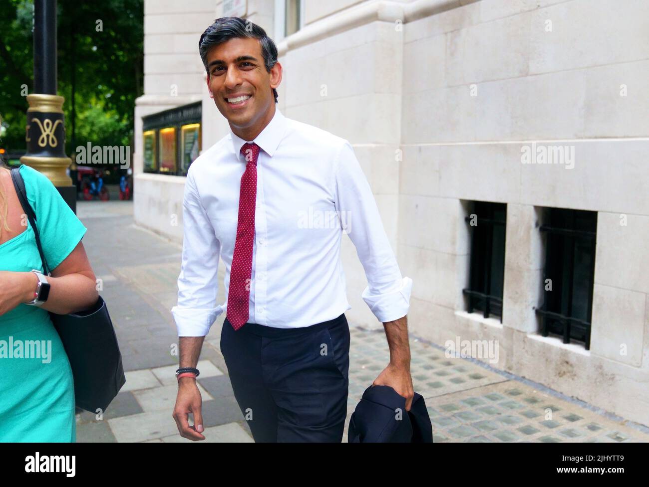 Tory leadership candidate Rishi Sunak leaves the LBC studios at Millbank in central London, after speaking on radio. Picture date: Thursday July 21, 2022. Stock Photo