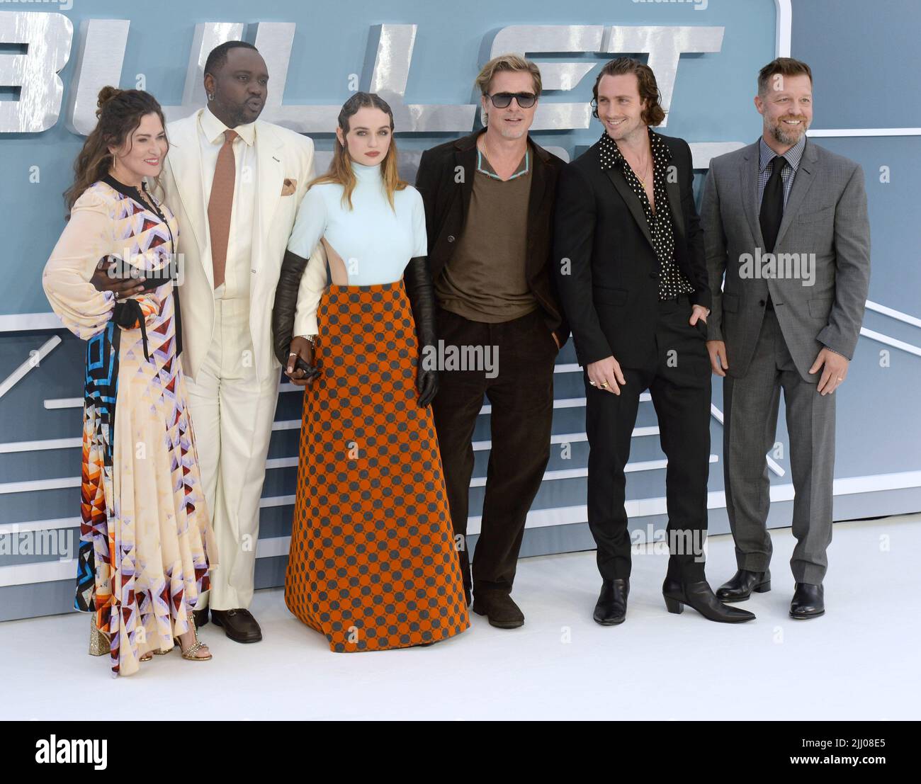 Photo Must Be Credited ©Alpha Press 078237 20/07/2022 Kelly McCormick, Brian Tyree Henry, Joey King, Brad Pitt, Aaron Taylor Johnson and David Leitch at the Bullet Train UK Gala Screening held at Cineworld Leicester Square in London Stock Photo