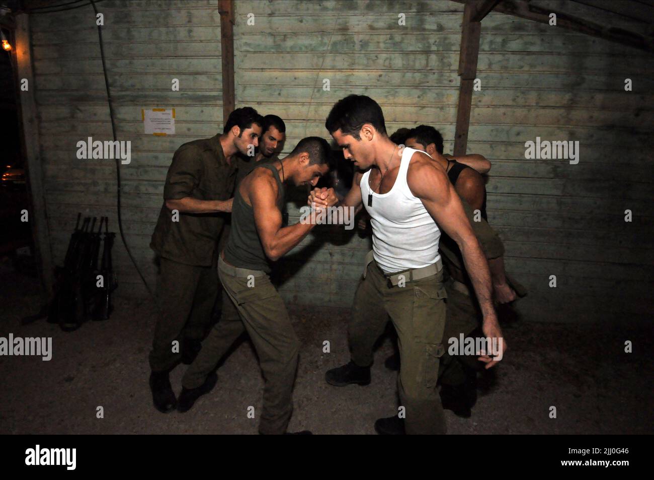 YEHUDA NAHARI, YOAV REUVENI, SNAILS IN THE RAIN, 2013 Stock Photo Alamy