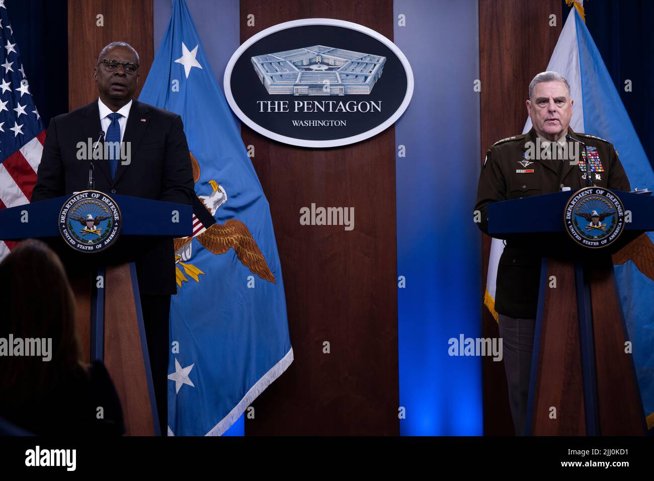 Arlington, United States Of America. 10th June, 2021. Arlington, United States of America. 10 June, 2021. U.S. Secretary of Defense Lloyd Austin, left, alongside Chairman of the Joint Chiefs of Staff, Gen. Mark A. Milley, right, respond to questions during a press conference at the Pentagon, July 20, 2022 in Arlington, Virginia. Credit: Chad J. McNeeley/DOD/Alamy Live News Stock Photo