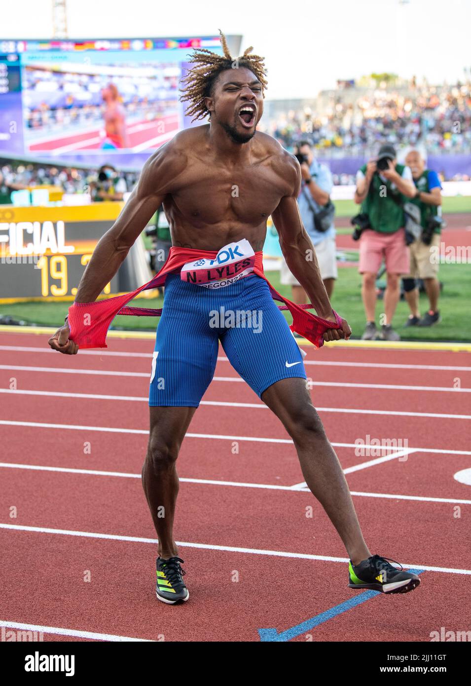 Eugene, USA. 21st July, 2022. Noah Lyles (USA) celebrating after