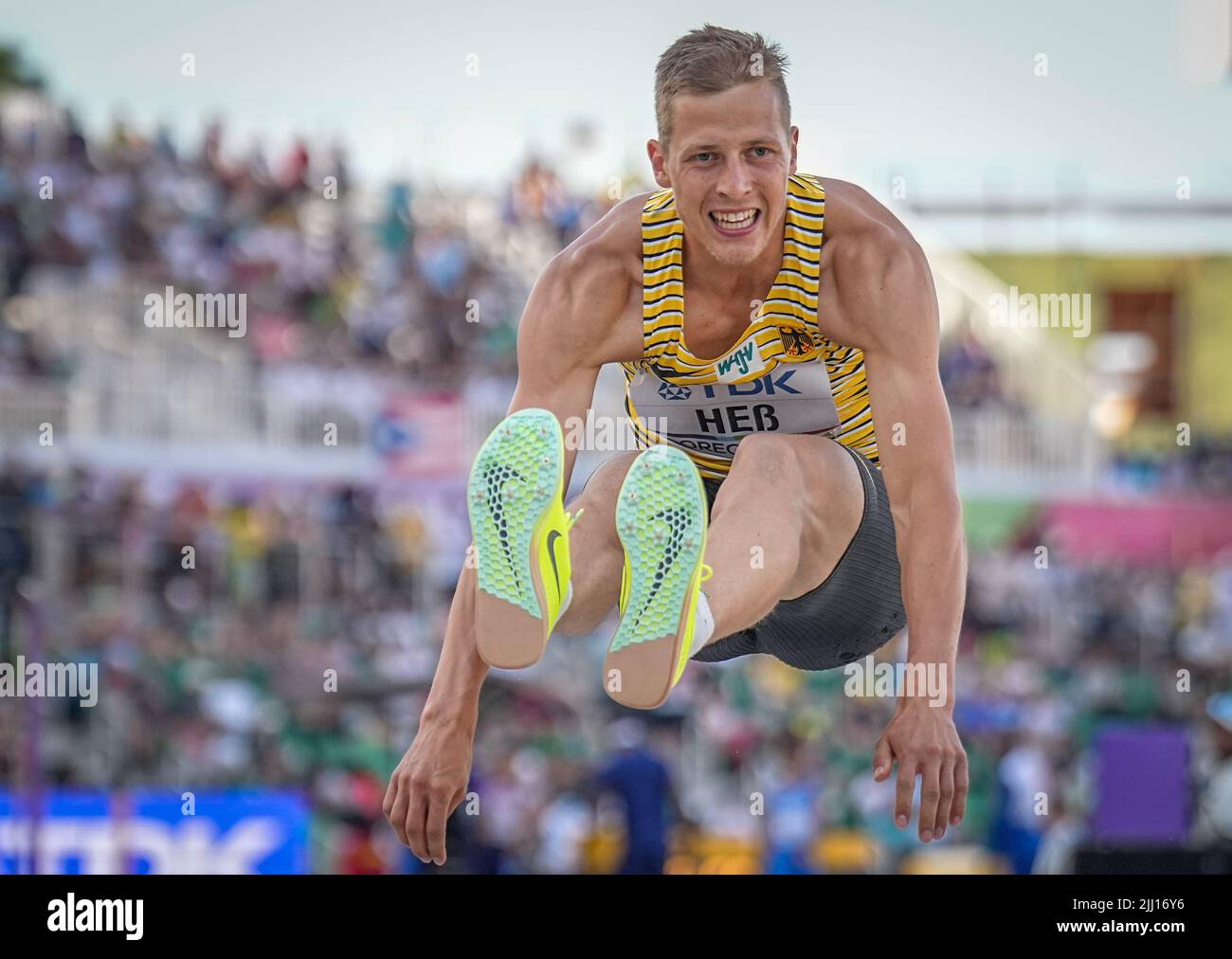 Eugene, USA. 21st July, 2022. Athletics: World Championship, Max Heß, Germany, triple jump qualification. Credit: Michael Kappeler/dpa/Alamy Live News Stock Photo