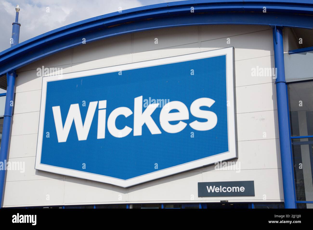 Wickes store signage Stock Photo Alamy