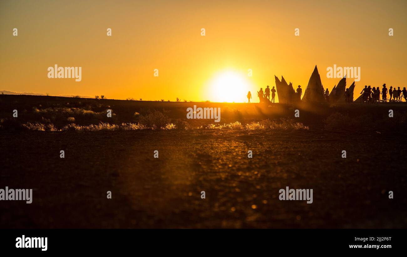 Africans silhouette hi-res stock photography and images - Alamy