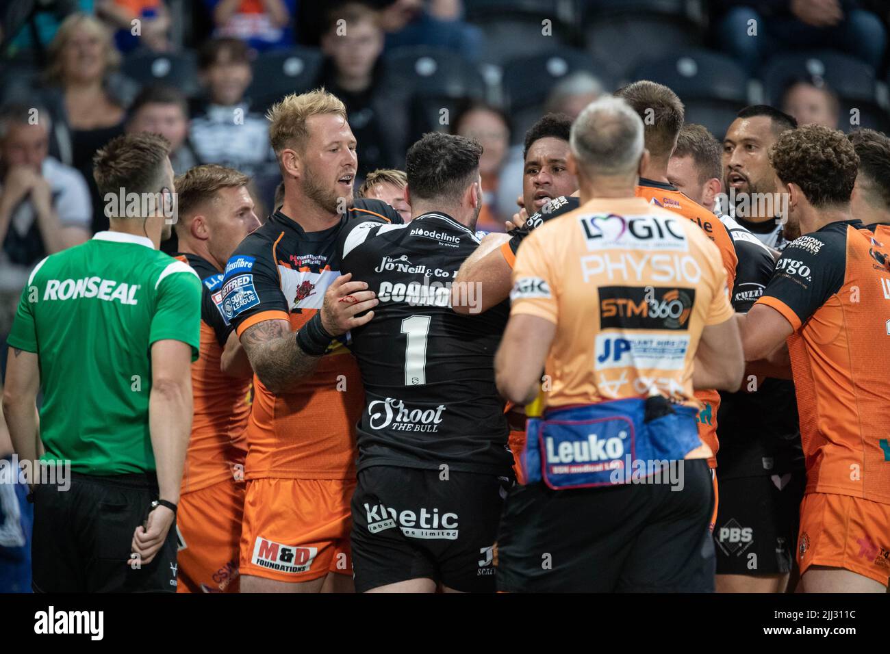 A fight breaks out during the first half resulting in both Derrell Olpherts and Connor Wynne sent to the sin bin Stock Photo