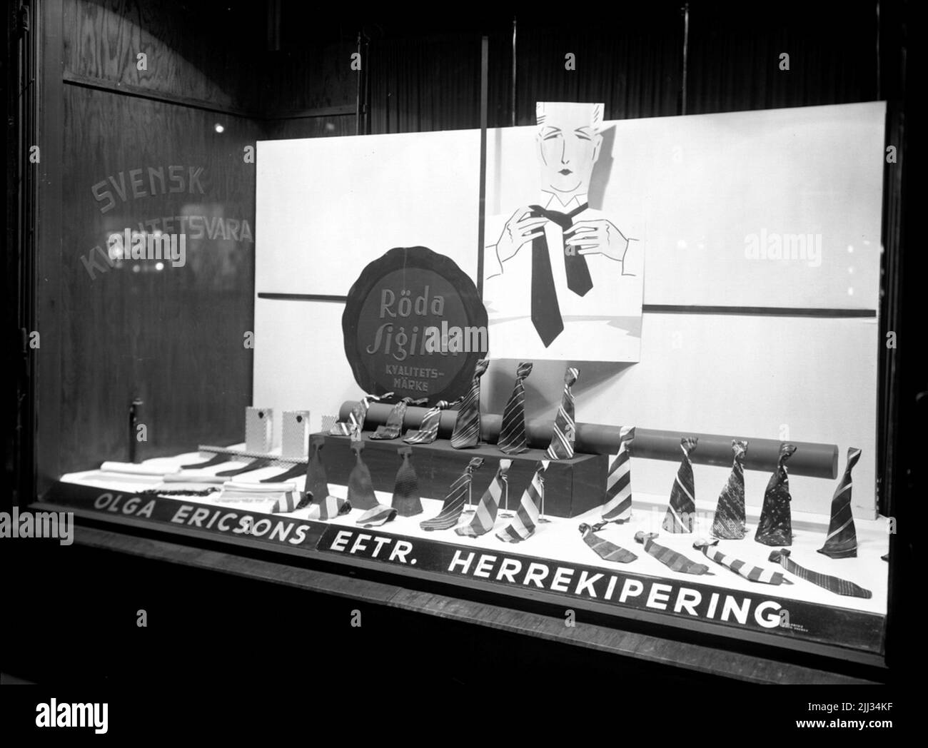 Glass storefront design Black and White Stock Photos & Images - Alamy