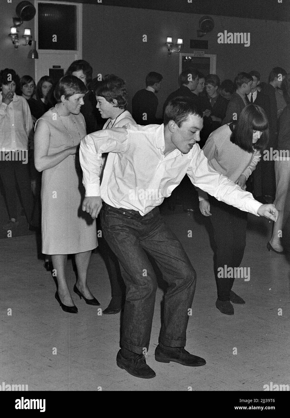 TEENAGERS at unidentified club in February 1964. Stock Photo