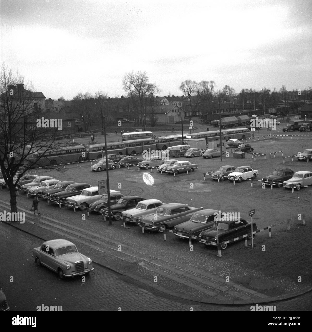 All bus stations under one roof. April 7, 1959 Stock Photo Alamy