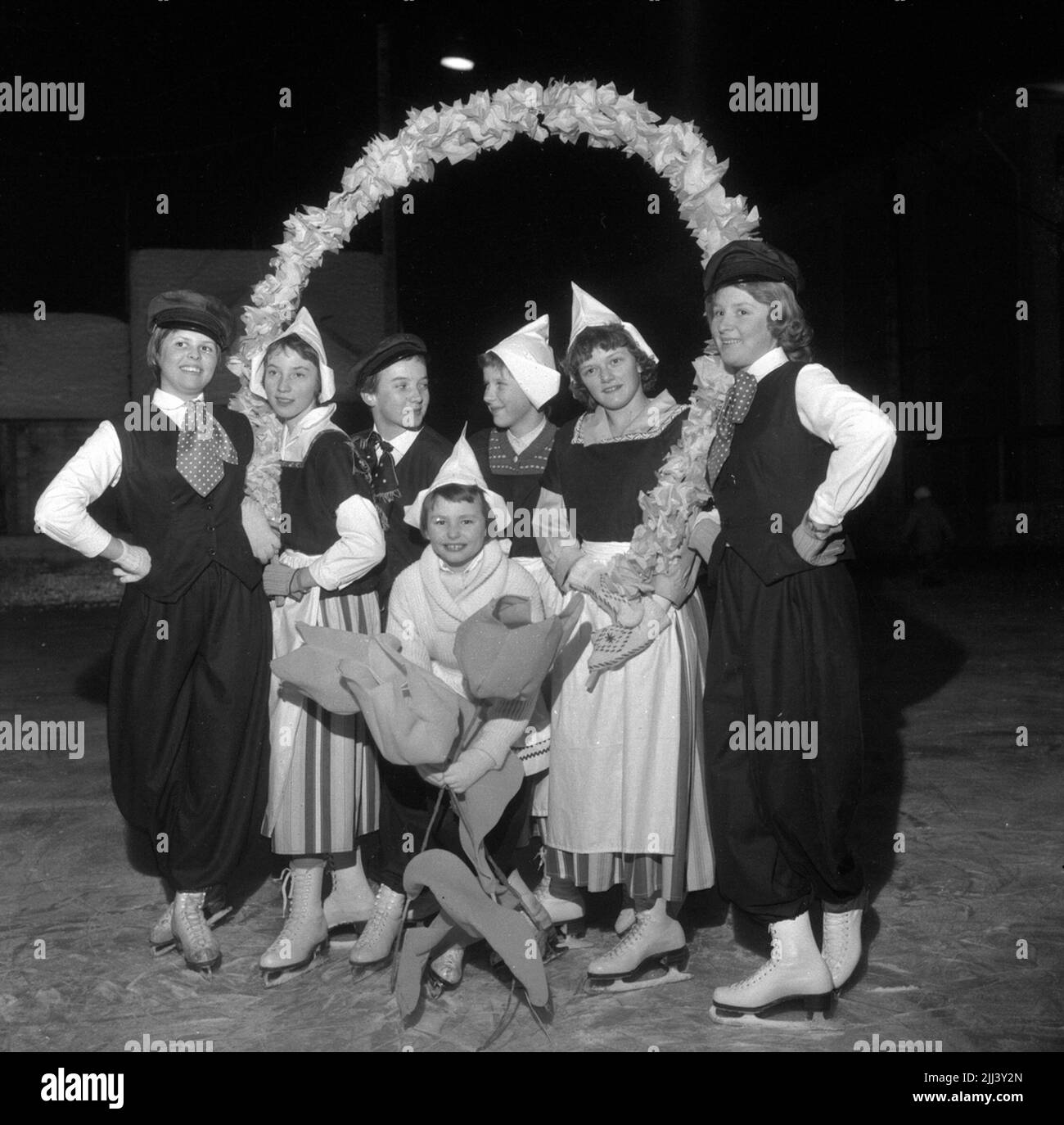 figure-skating-gala-february-11-1959-stock-photo-alamy