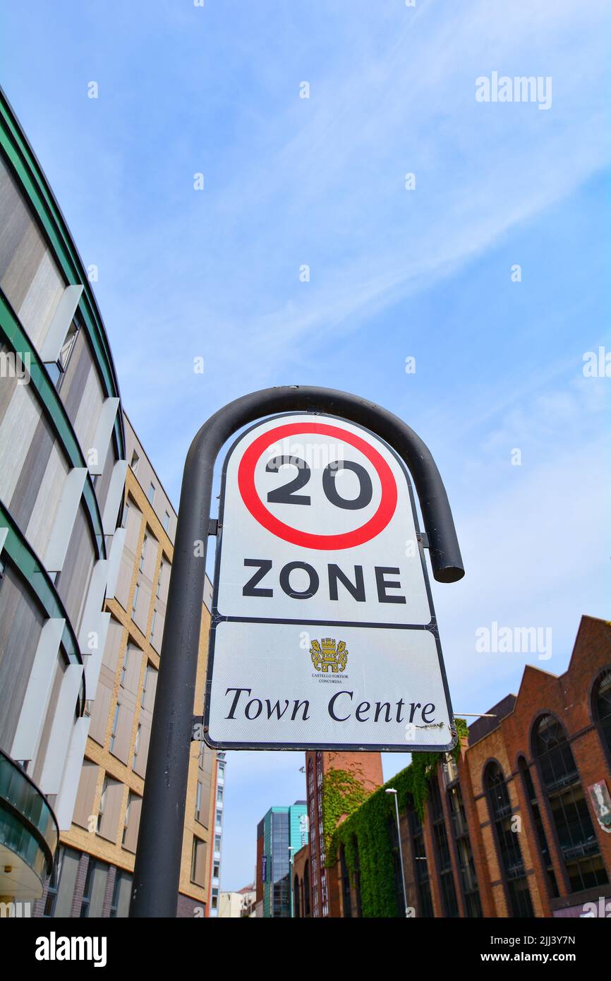 20 Mile per hour road signs in Northampton England UK Stock Photo