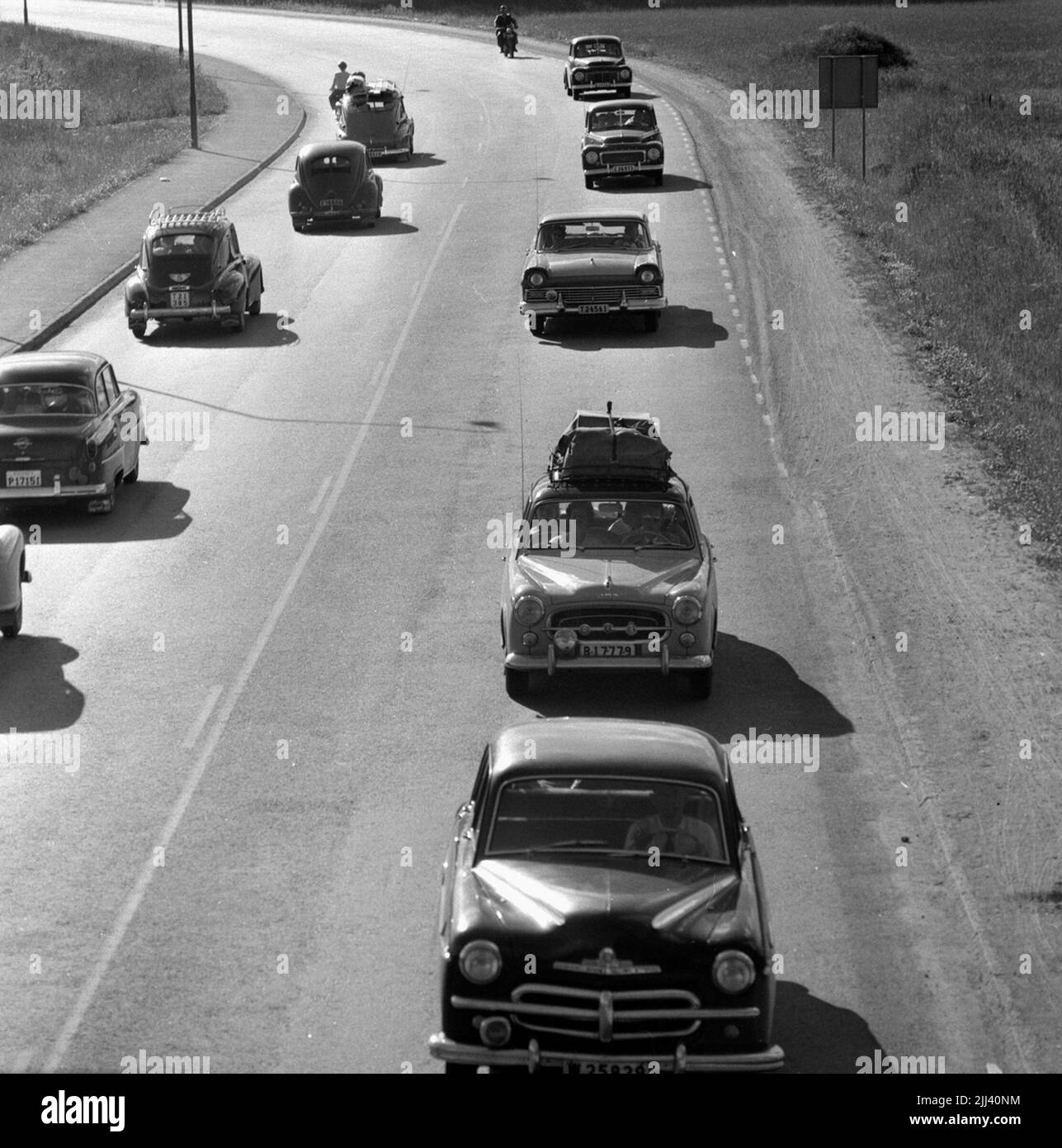Midsummer traffic. June 22, 1959 Stock Photo - Alamy