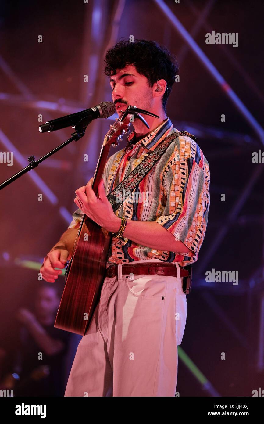 Mantua, Italy. 23th July 2022. Italian singersongs writer Filippo Uttinacci know by Fulminacci pseudonym during his live performs in Mantua, at Arena Bike-In for his Tante care cose tour 2022 Credit: Roberto Tommasini/Alamy Live News Stock Photo