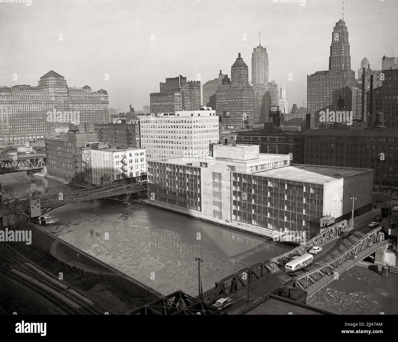 View of the newly constructed Morton Salt Headquarters Building along the  Chicago River, December 13, 1957. Image from 4x5 inch negative. Stock Photo
