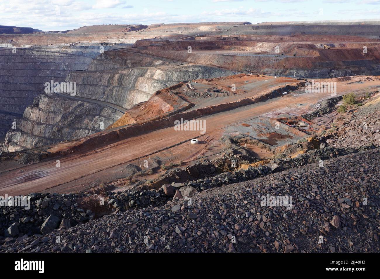 View from the Kalgoorlie Super Pit Lookout Stock Photo Alamy
