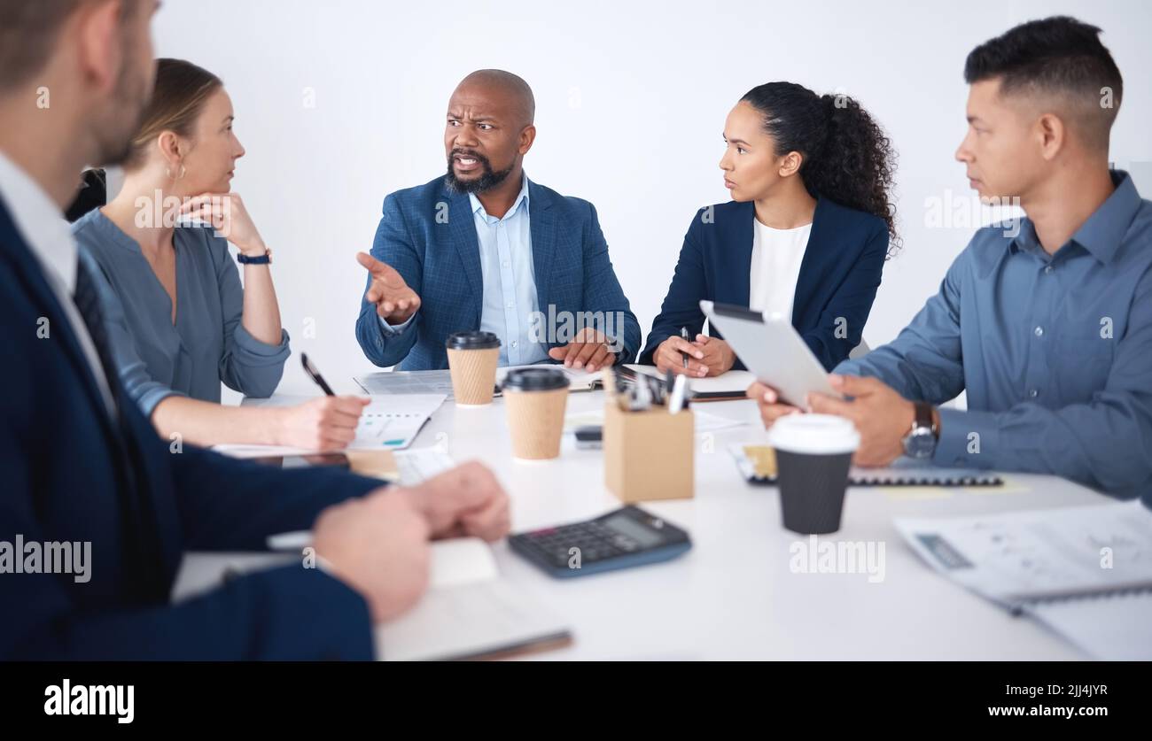 Diverse group of people meeting hi-res stock photography and images - Alamy