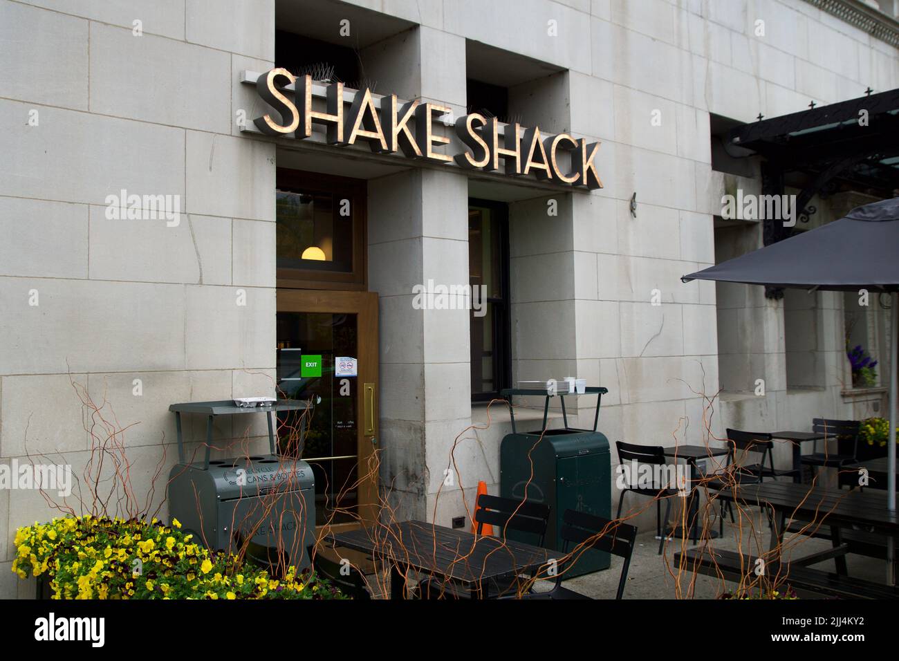 CHICAGO, ILLINOIS, UNITED STATES - May 12, 2018: Outside of Shake Shack store in Chicago Downtown. Shake Shack is a trendy food chain known for Stock Photo