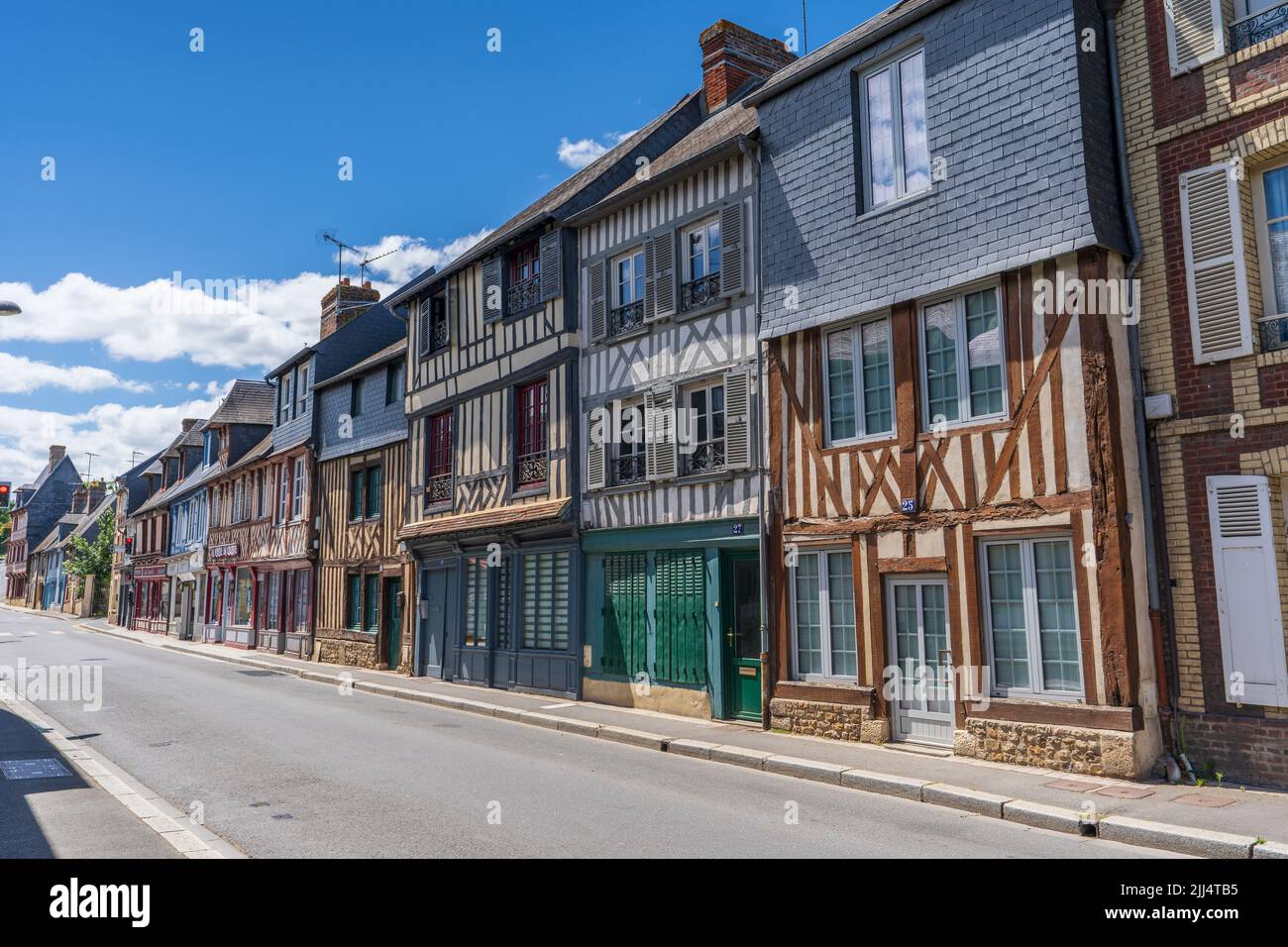 Villaggio bretone con le tipiche abitazioni a traliccio (France) Stock Photo